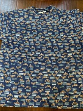 Navy Patterned Short Sleeve Tee with Geometric Sun Motif retro vintage